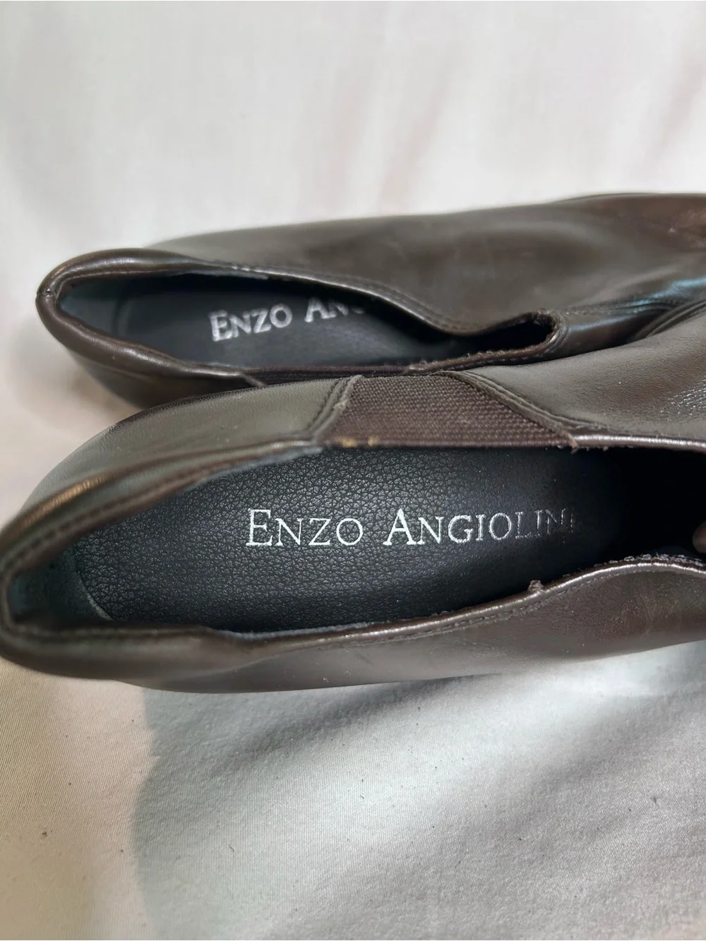 Enzo Angiolini smooth dark